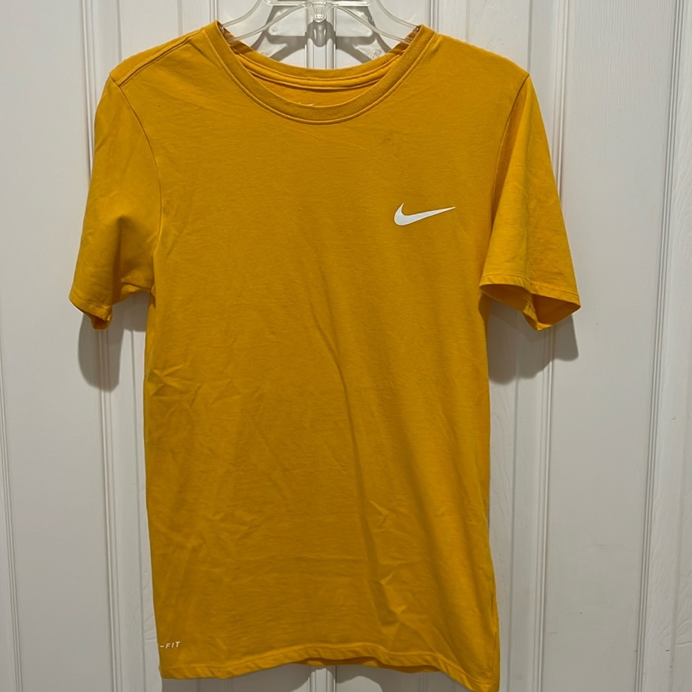 NIKE Dri- Fit Tee